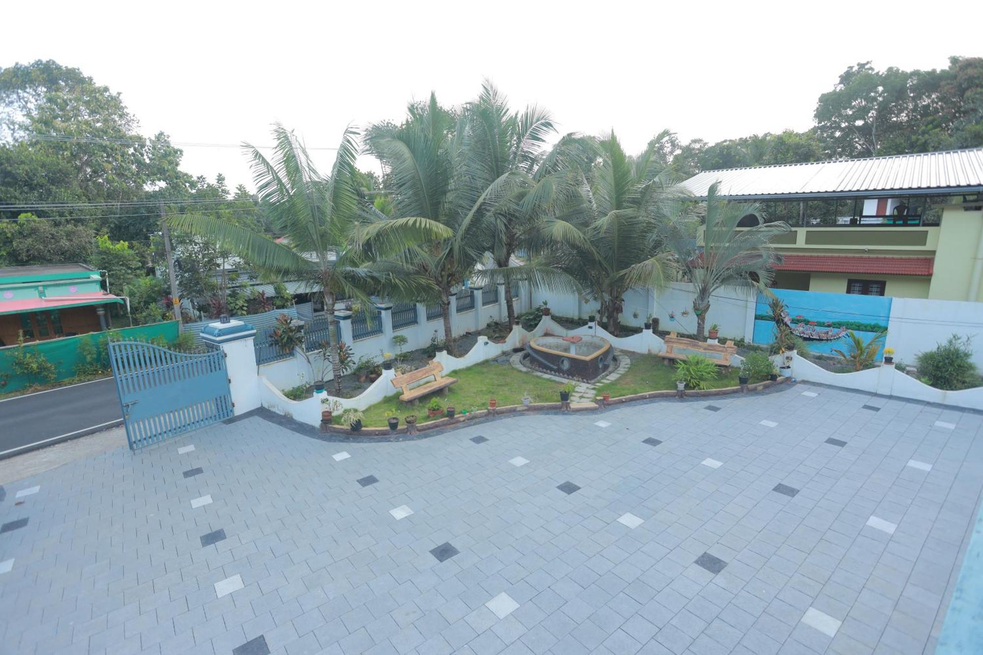 Hotel Gilead Holliday Tāmarakulam Exterior foto