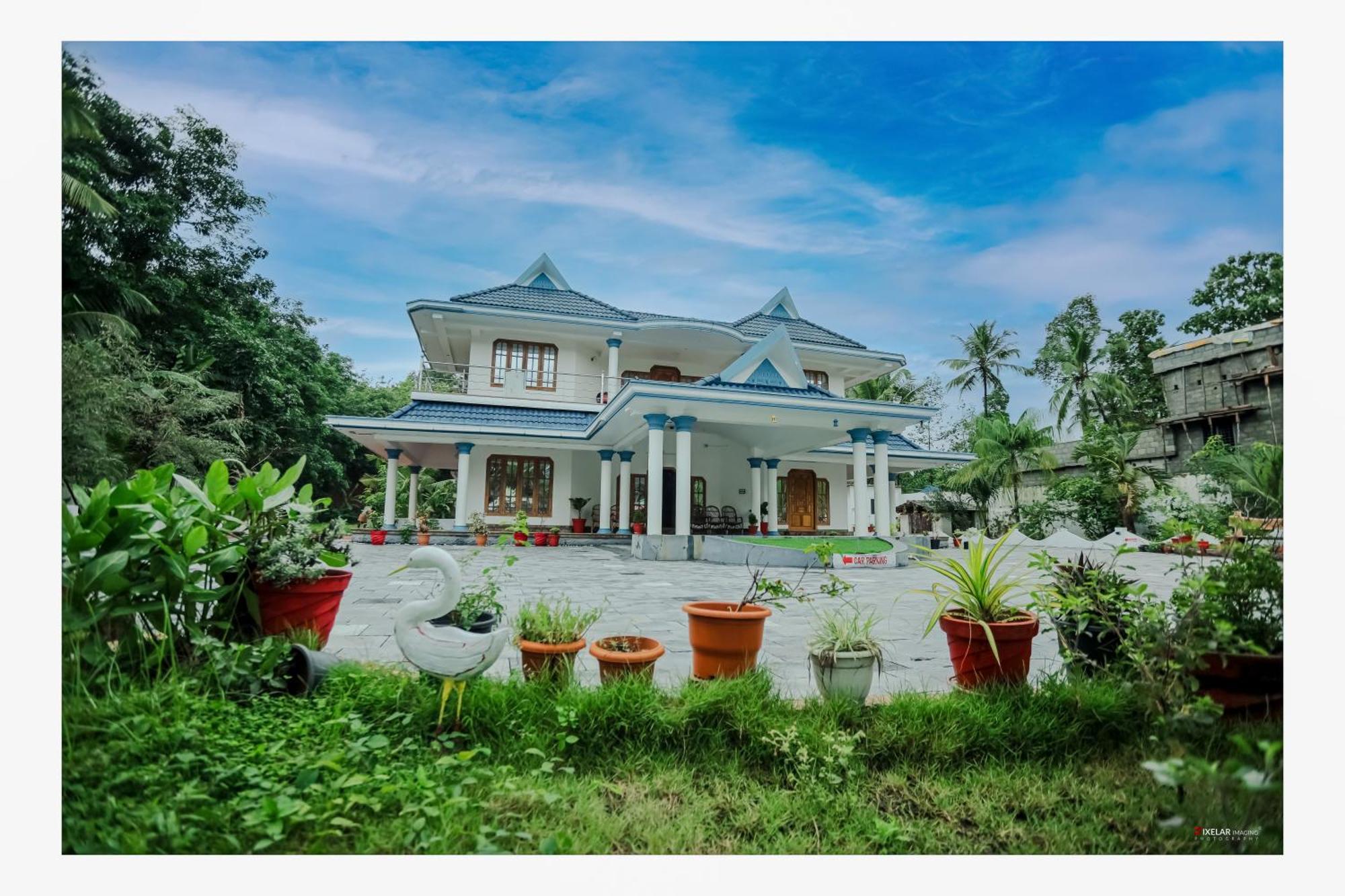 Hotel Gilead Holliday Tāmarakulam Exterior foto